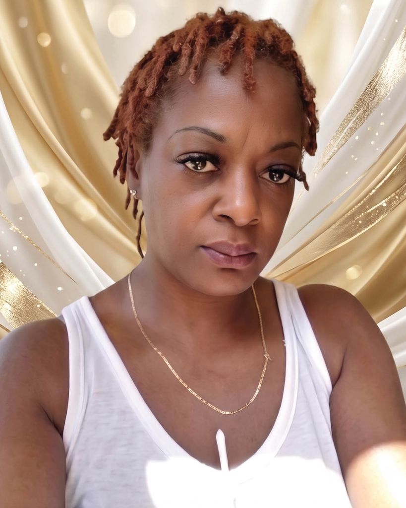 Sonia D Harris