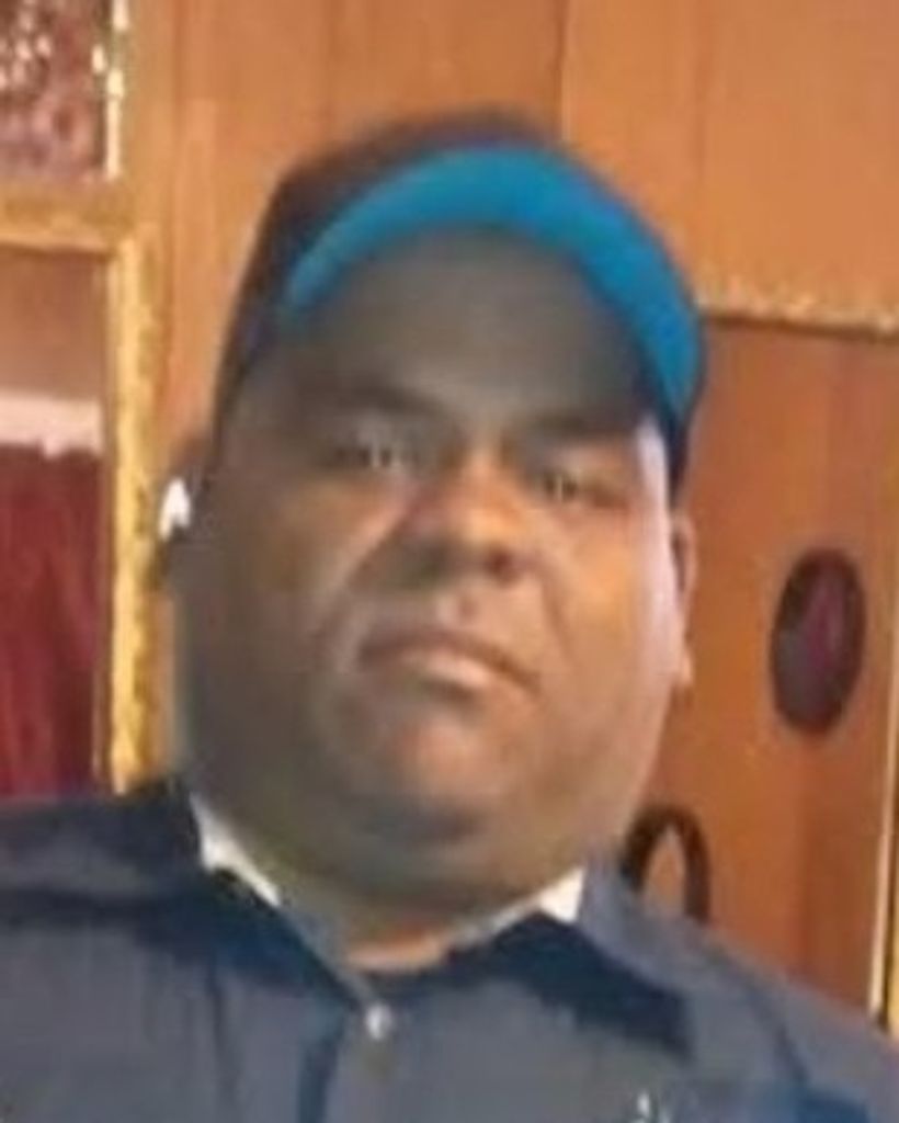 Julio Angel Vazquez Profile Photo