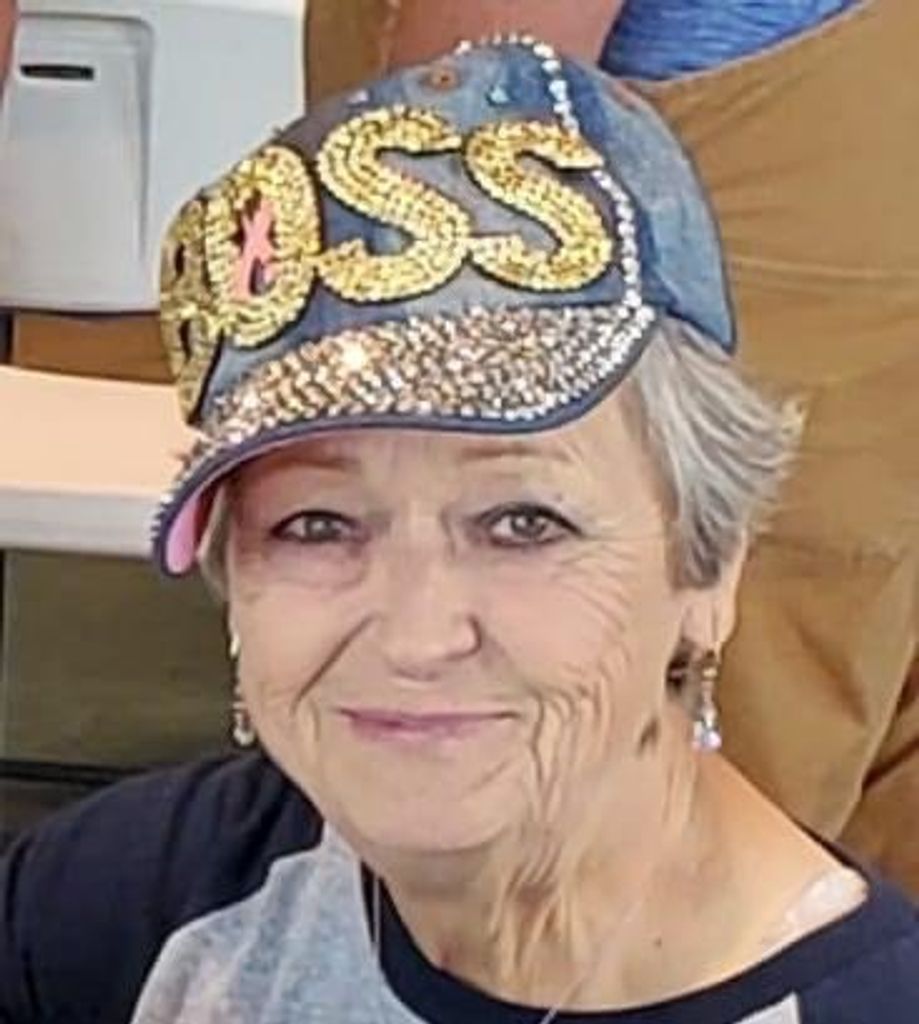 Lila  Compton