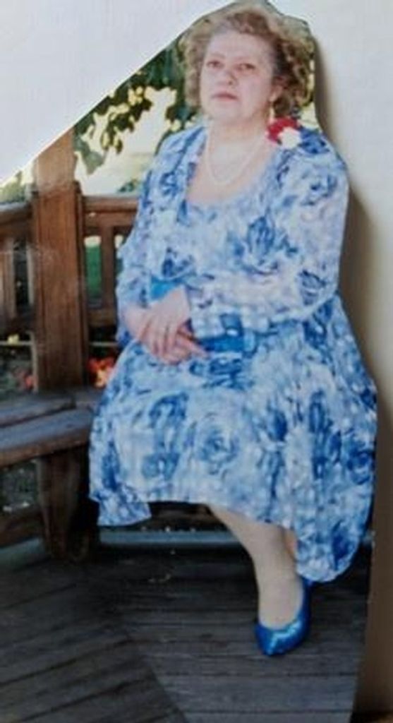 Angelina "Lee" Crockett