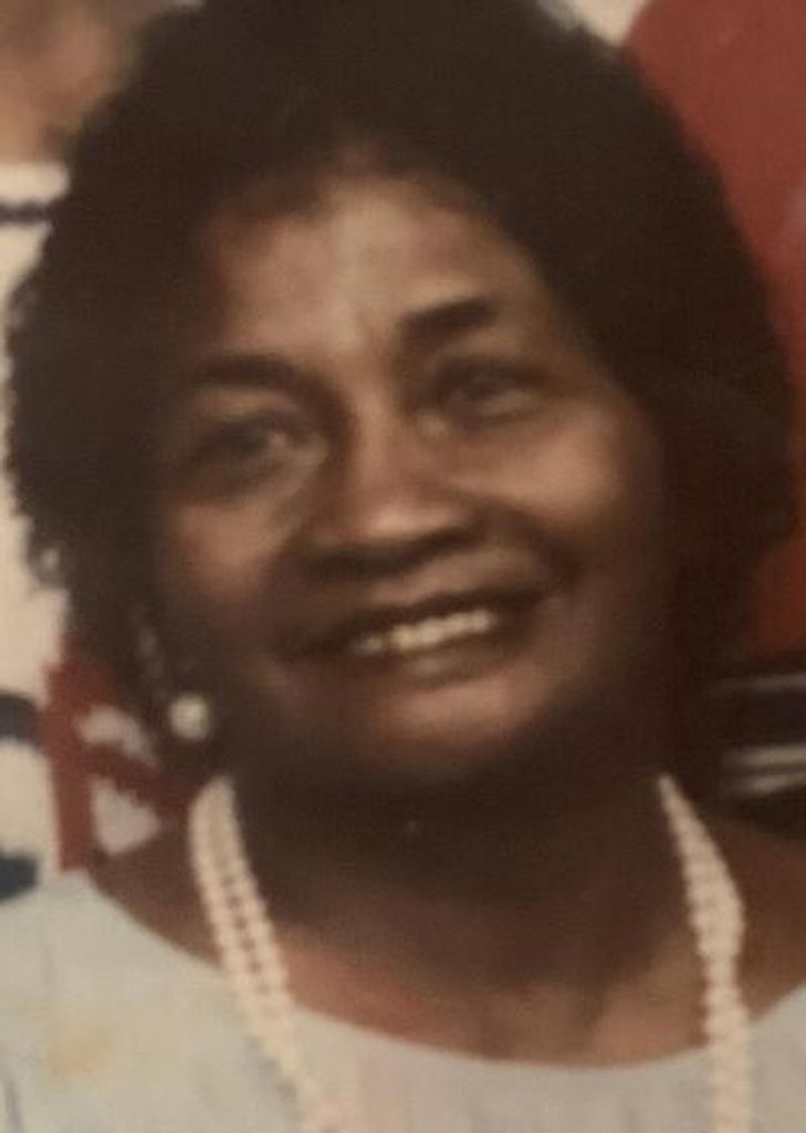 Louise Carr Profile Photo