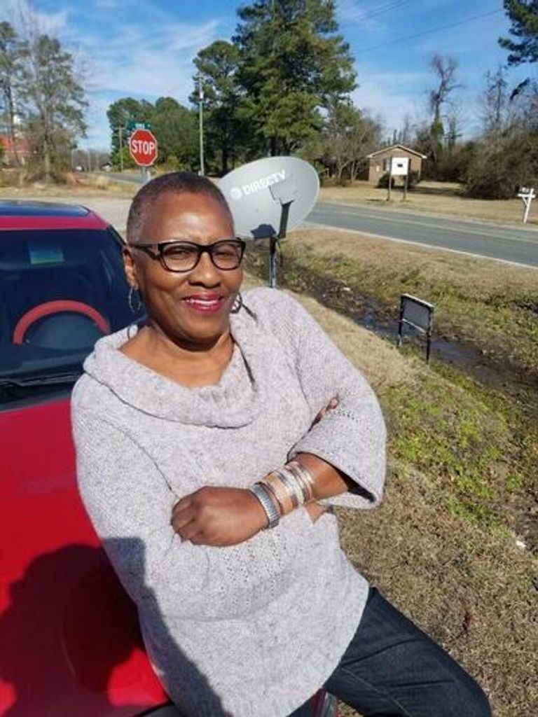 Delois Fennell Profile Photo