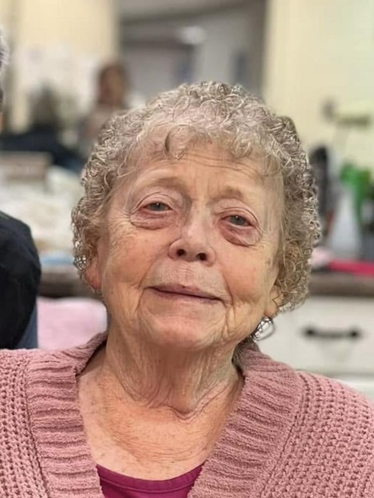 Lois A Vanderaa-Griffith