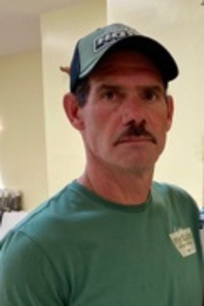 Albert Ferrell Profile Photo