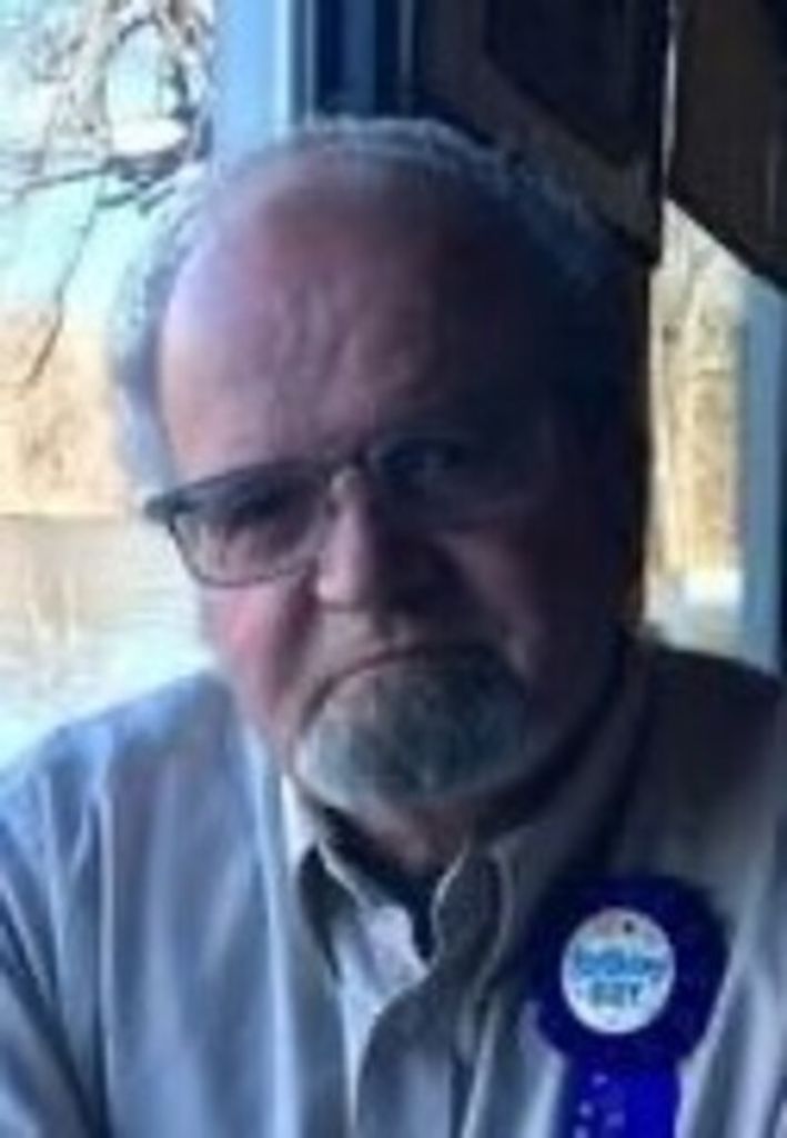 Robert L. Holderbaum Profile Photo