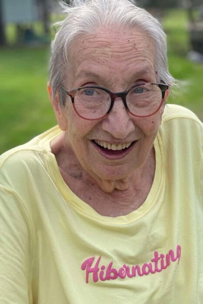 Mildred "Pearl" (Harris)  Holliman