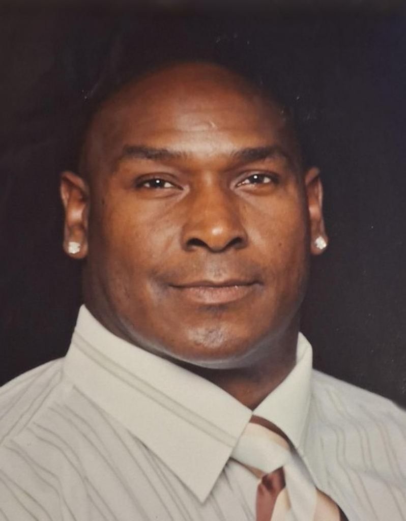 Larry Duffee Thomas Profile Photo