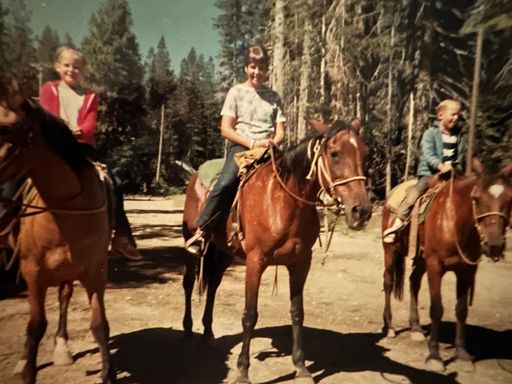 Christine Smith photo gallery thumbnail 24 of 84