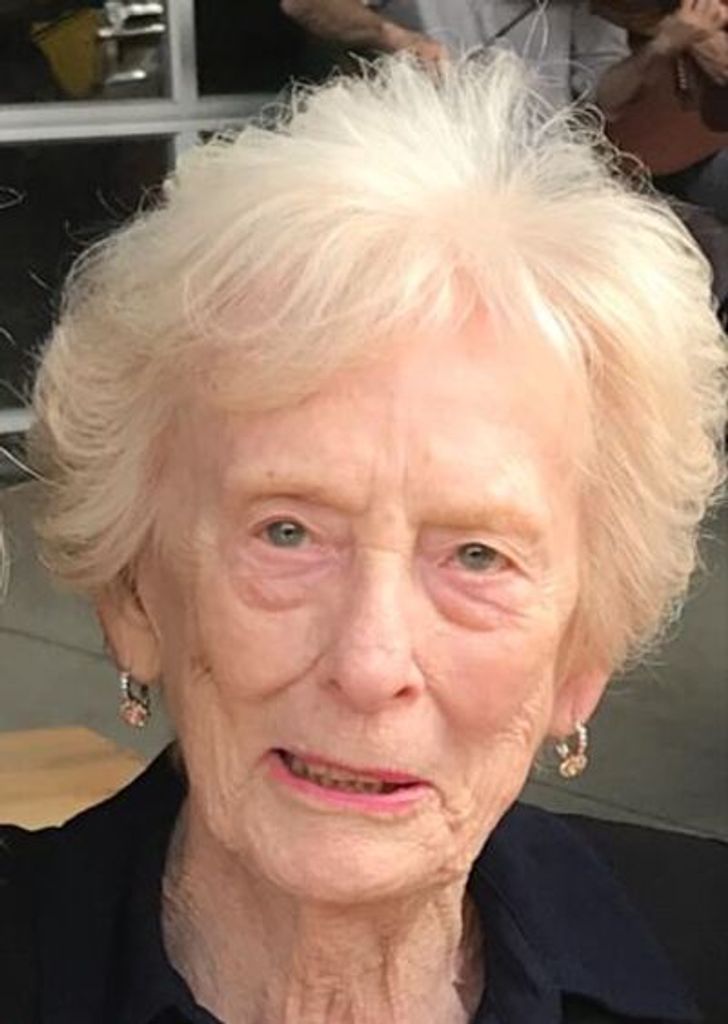 Dorothy Gordon Profile Photo