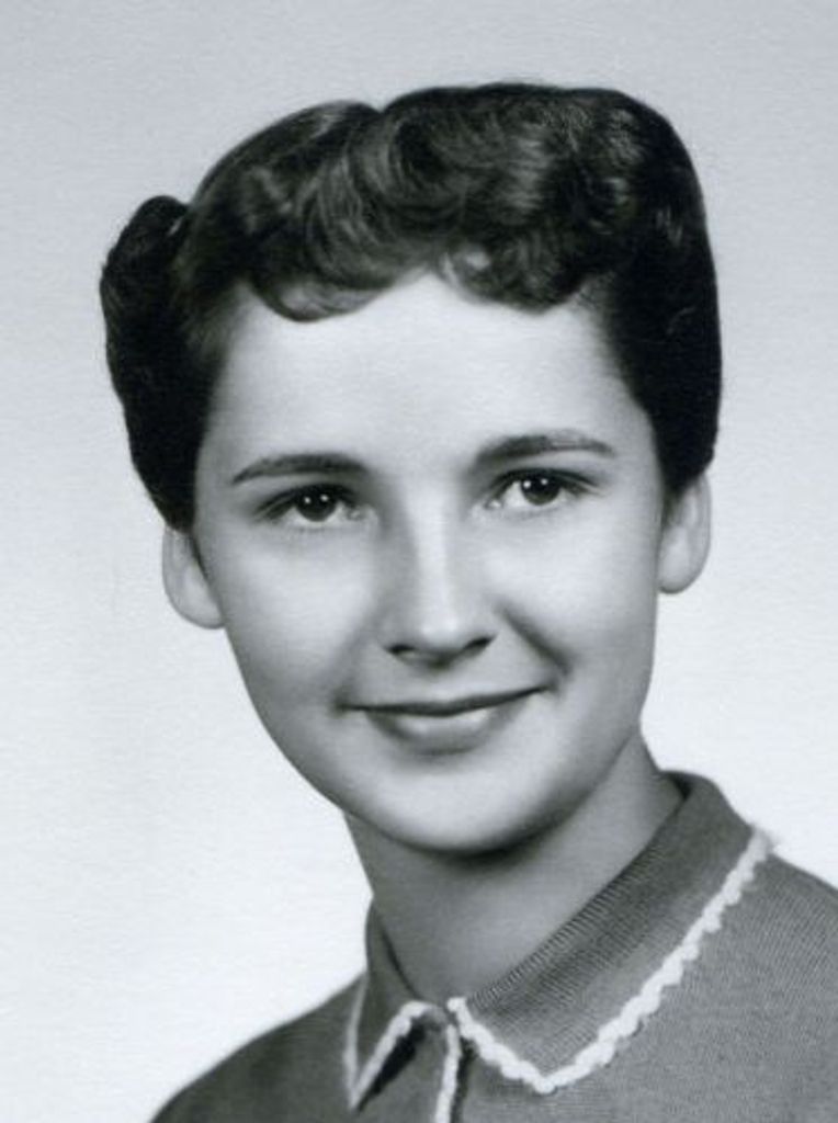 Kay Karolie Leighty Profile Photo