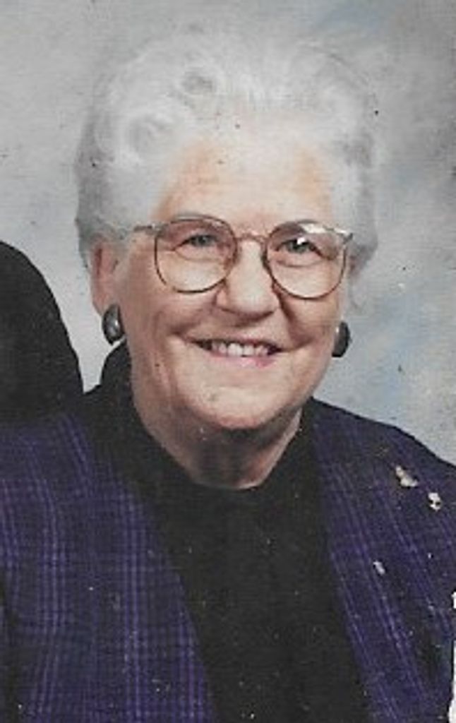 Loudell  Shields