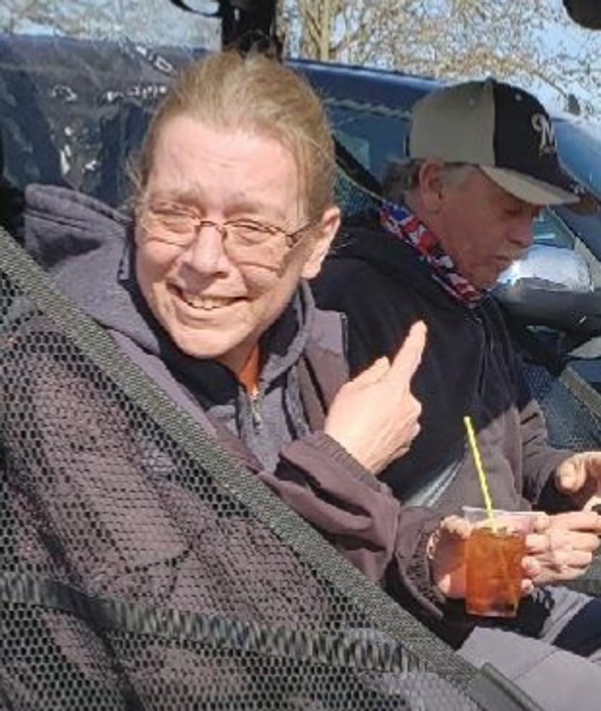 Kim Kay (Berquam)  Riske Profile Photo