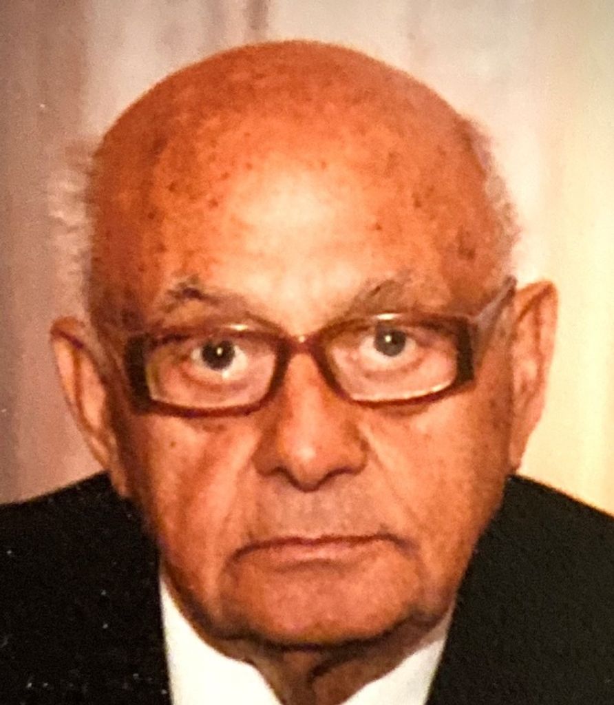 Charles Koulianos, Sr. Profile Photo