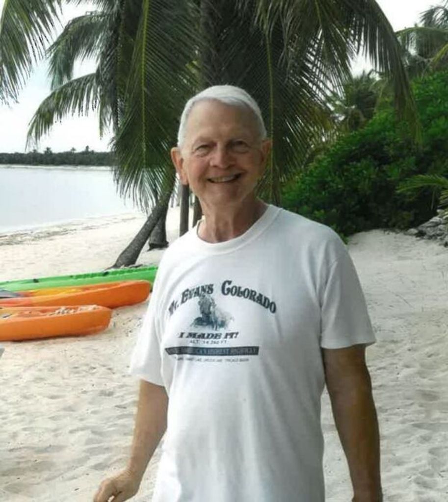 Robert Heuser Profile Photo