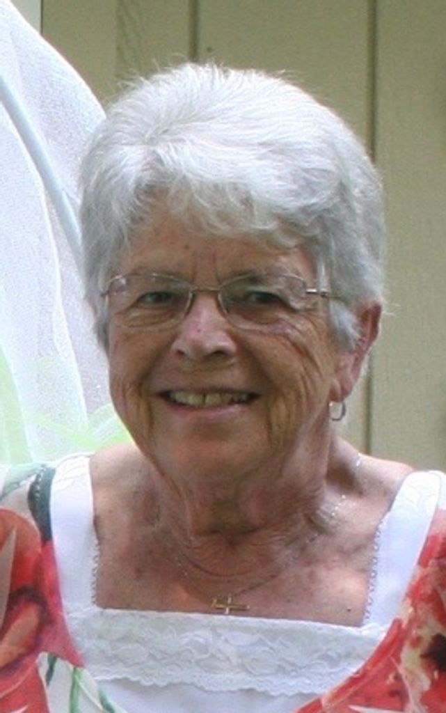 Carolyn (Swires)  Dibble