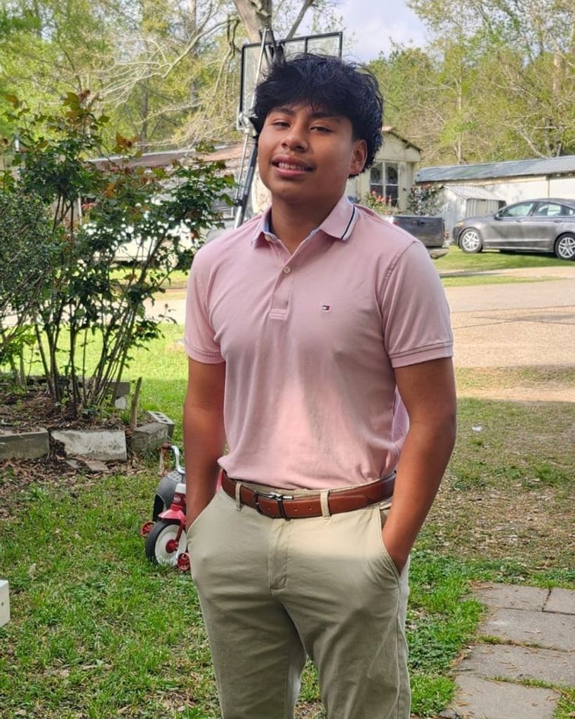 Yahir Valiente-Alba Profile Photo