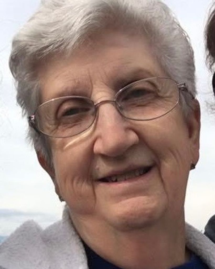 Bobbye Ann Glover-Lowe Profile Photo