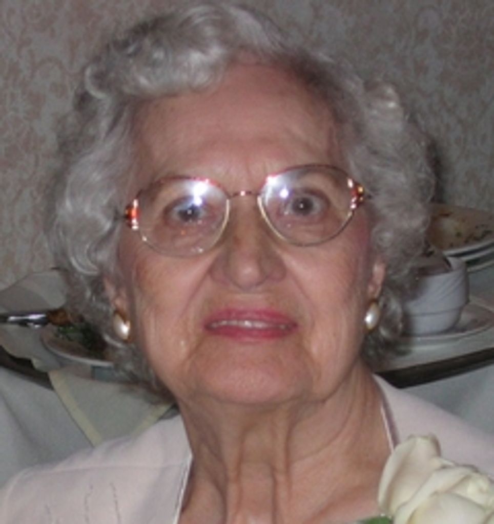 Susan (Luckett)  Lann