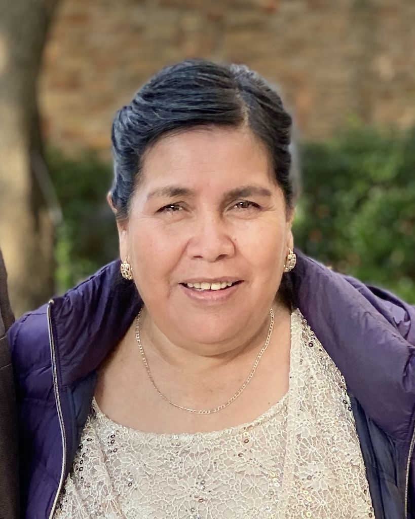 Marina Camarillo Salazar Profile Photo