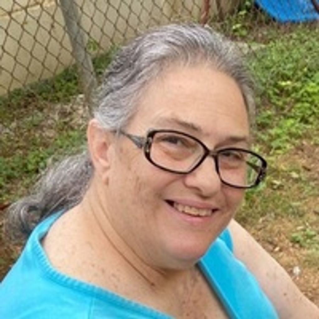 Renee Yvonne Lynn Profile Photo