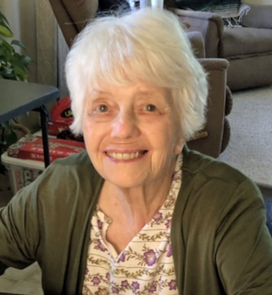 Simone Vertongen Lewis