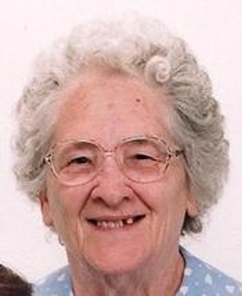 Lauretta Blades