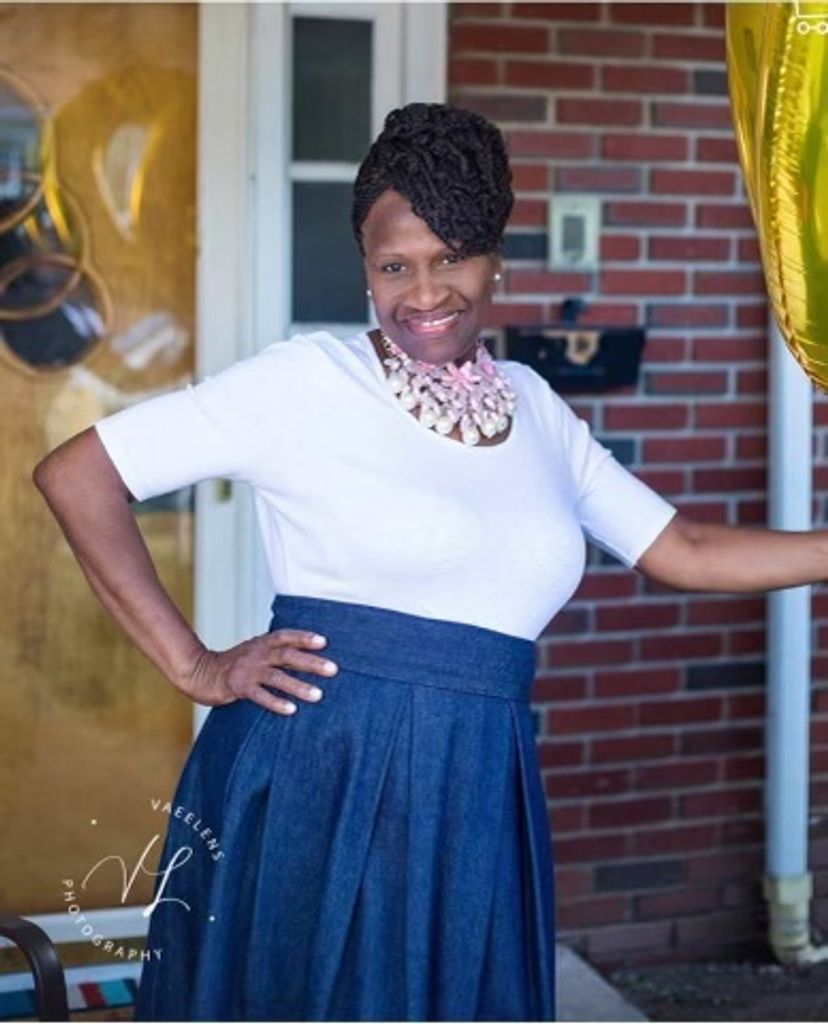 Denise Plummer Profile Photo