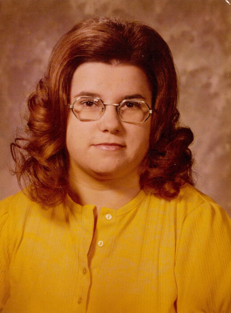 Connie (McCollum)  Moore