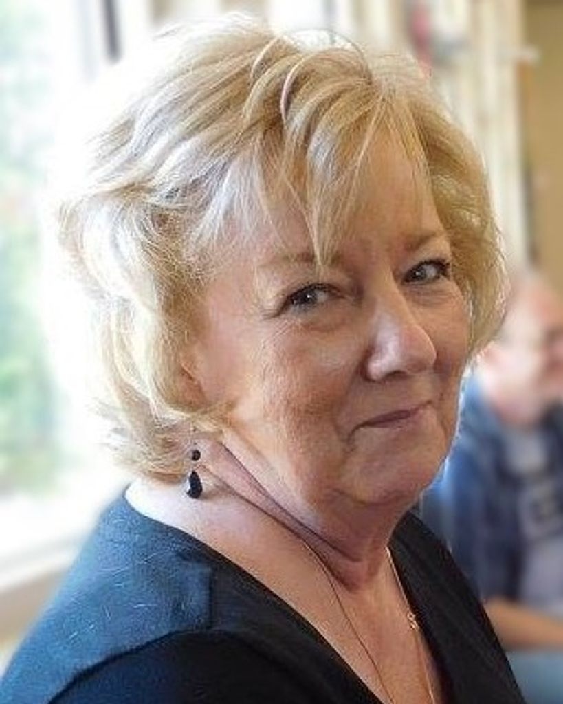 Nina Faye (Greenlee) deMontmollin