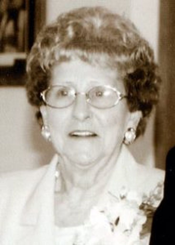 Dorothy Evelyn Stubbs Profile Photo