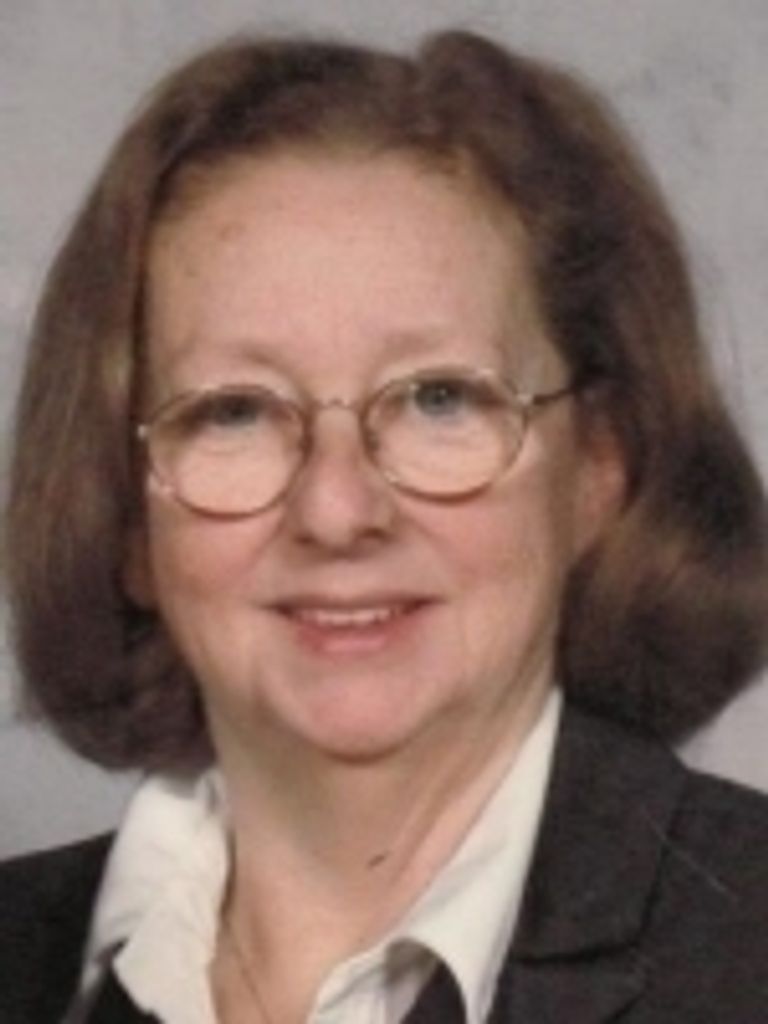 Veronica (Sue) Molloy Profile Photo