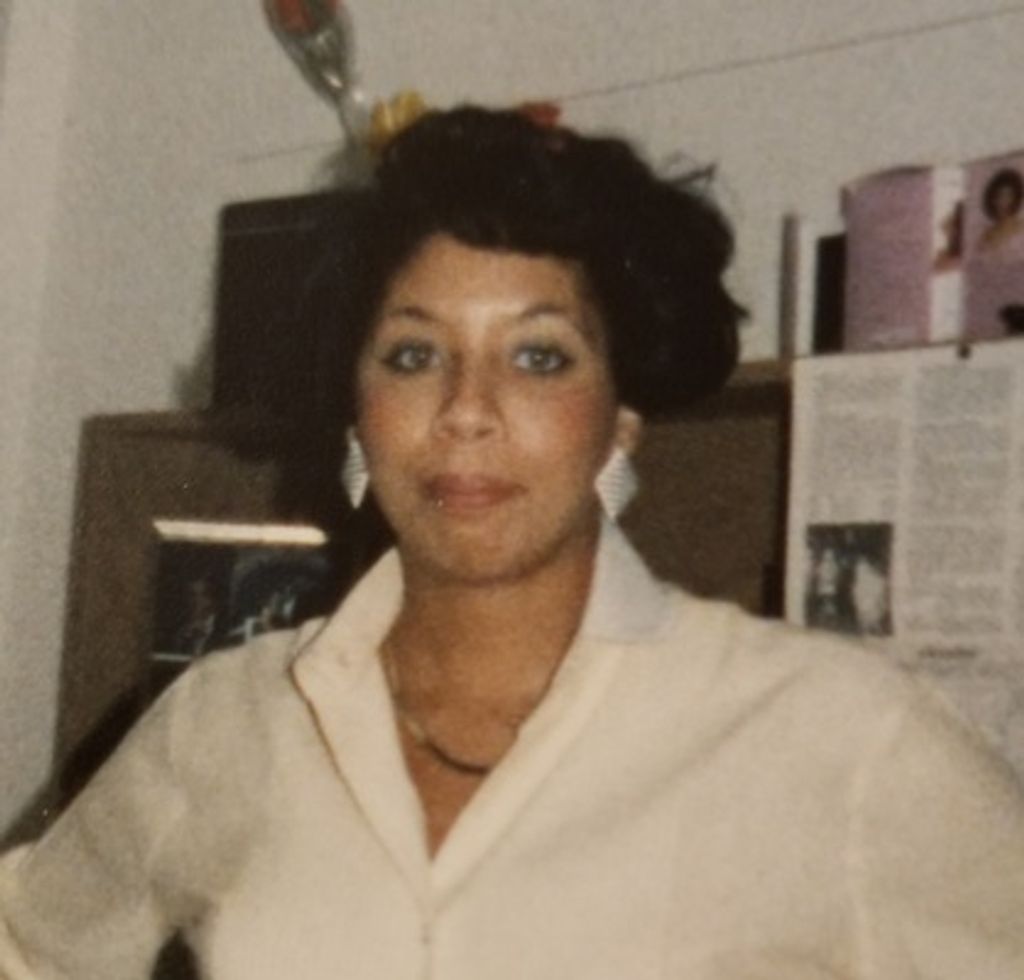 Evelyn M. (Scott) Shields Profile Photo