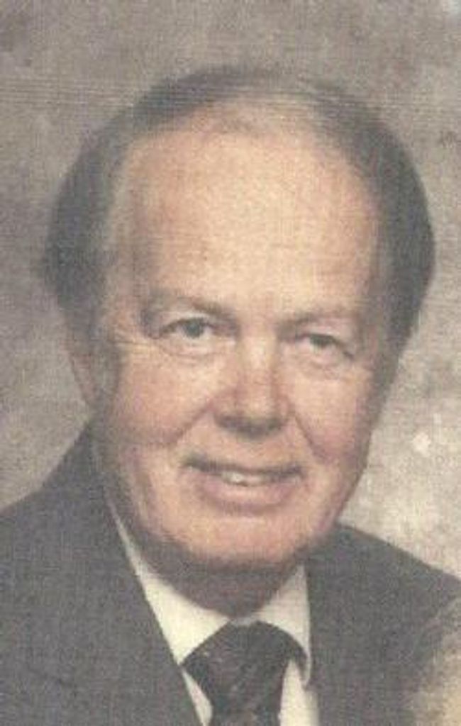 Paul Gene Helton Profile Photo