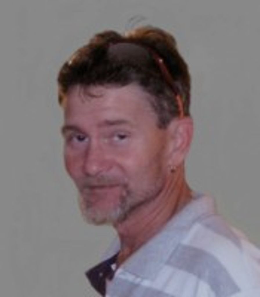 Mr.  Malcolm Henry Lyons, 40