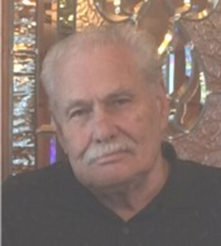 Kenneth Real Profile Photo