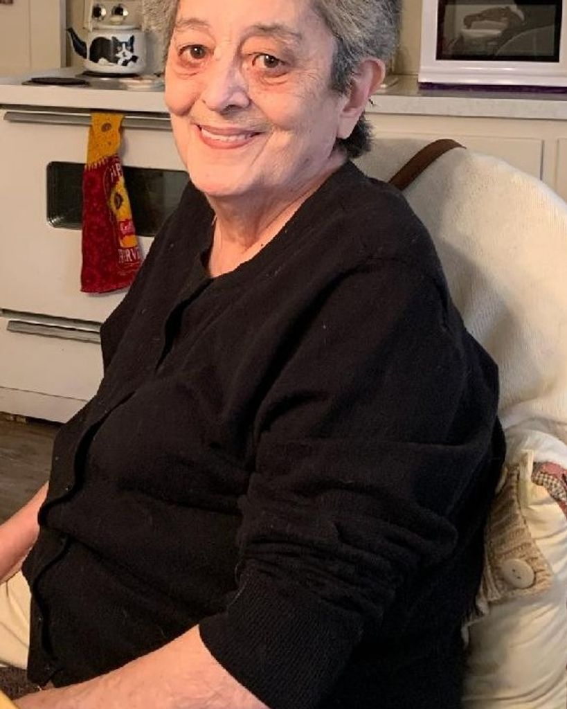 Carolyn Marie Knight