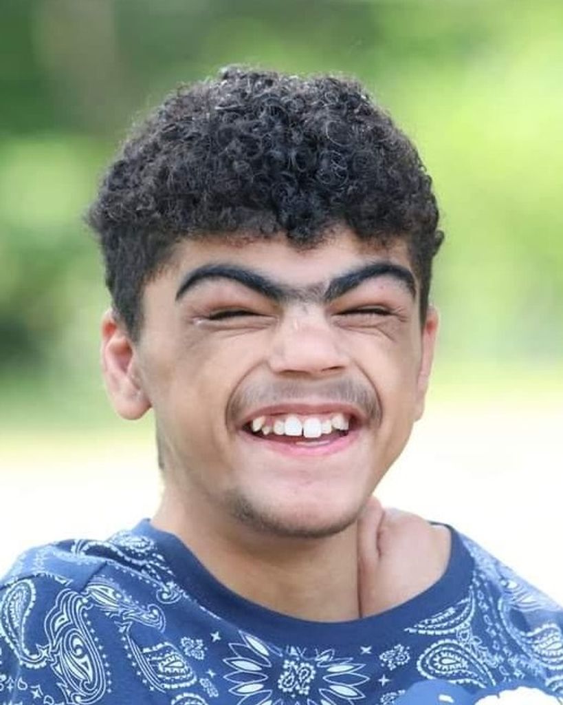 Zachary Thomas Smith Profile Photo