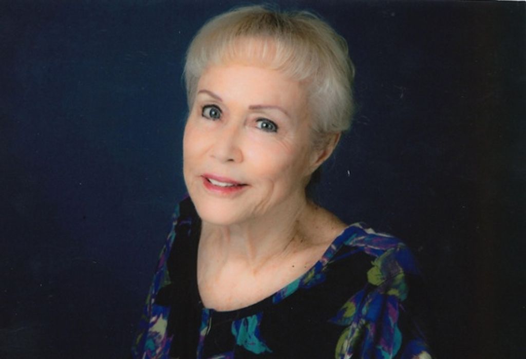 Dorothy Vargas Profile Photo