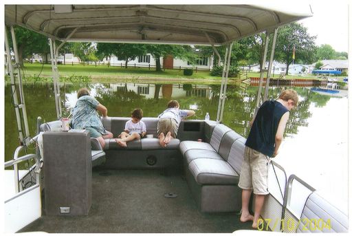 Gary L. Hall photo gallery thumbnail 164 of 354