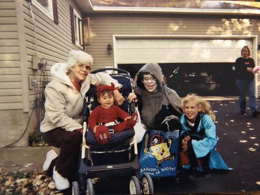 Judith A. (McKinley)  Johnson photo gallery thumbnail 9 of 92