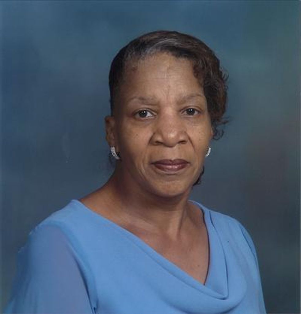 Maxine Louise Hunter