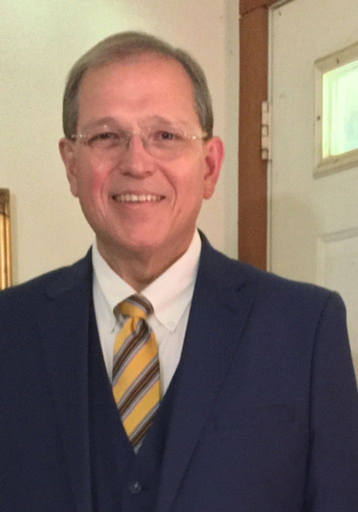 Michael Stuart Ledlow Profile Photo