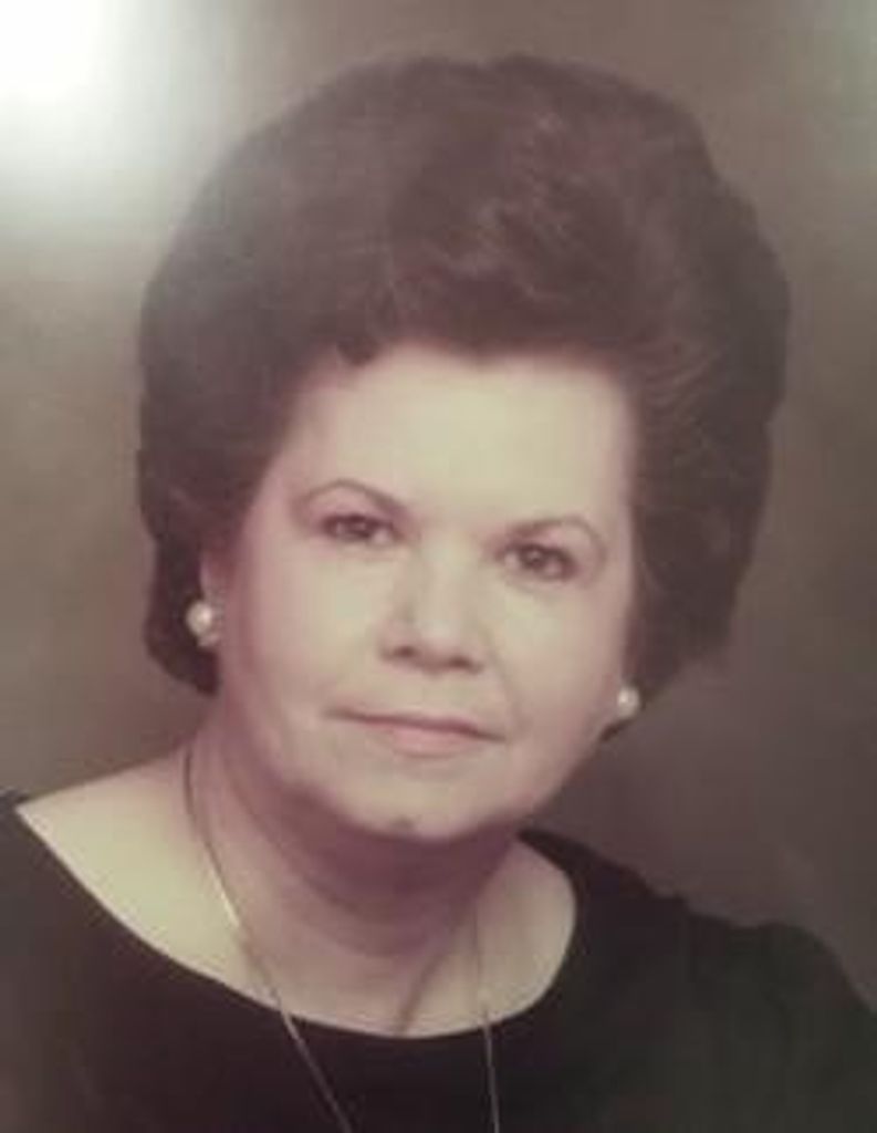 Geneva Poole Profile Photo