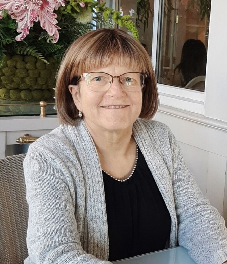 Lisa (Hess)  Malin