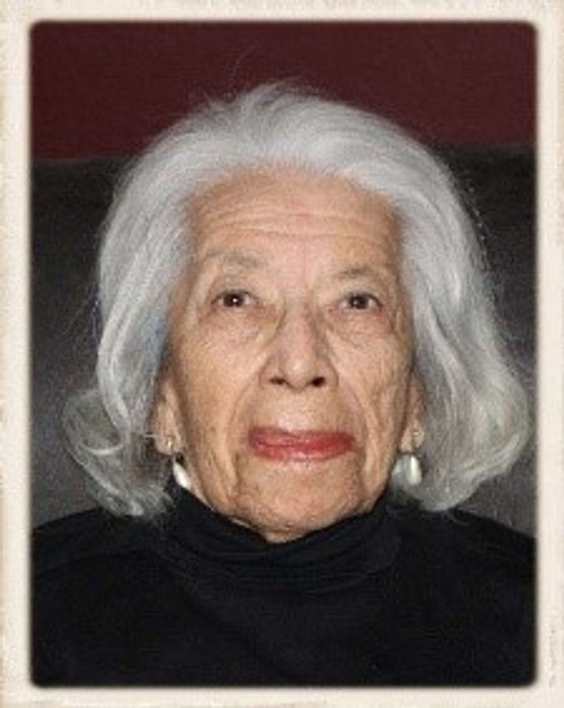 Louise Mexia