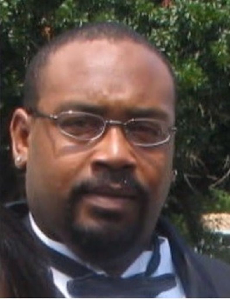 Lester Davis London, Jr.