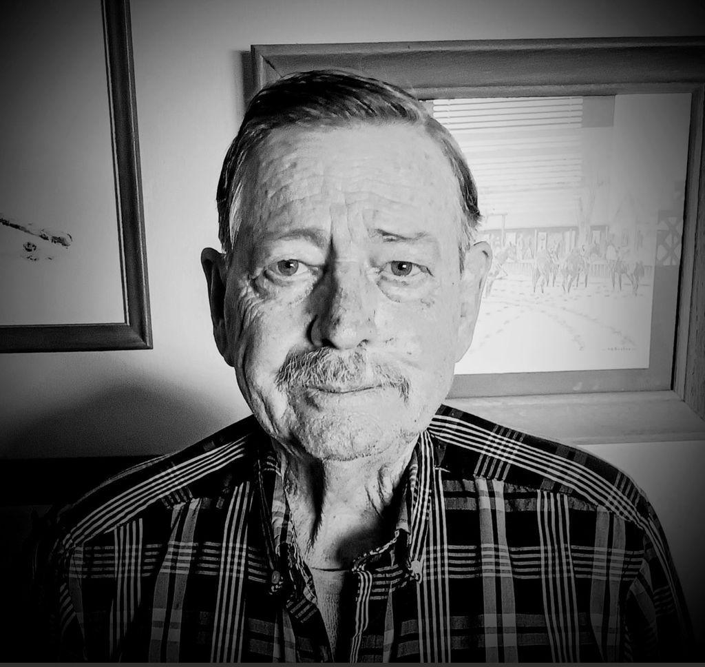 Michael Lee Phillips Profile Photo