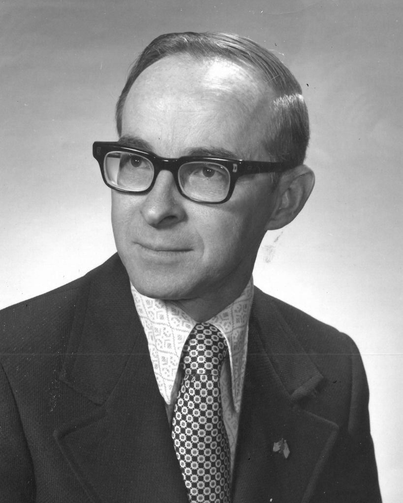 Howard L. Houston Jr.