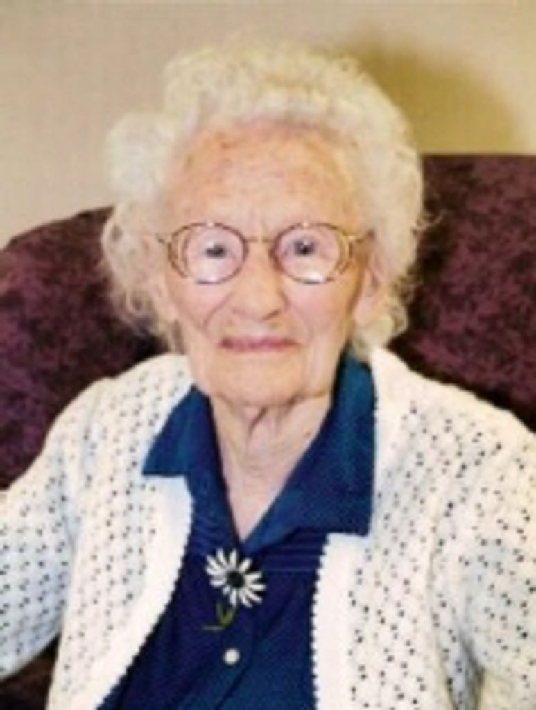 Leona Ewert