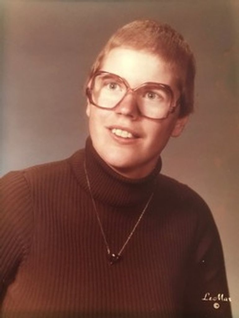Lori Fay Muir Profile Photo